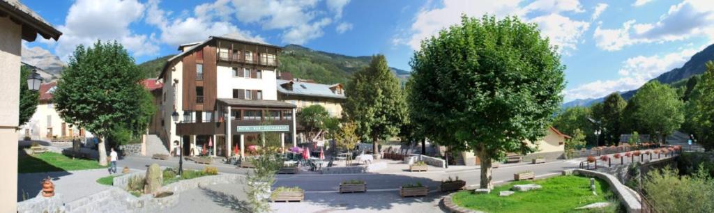 Auberge Roche Grande Entraunes Экстерьер фото